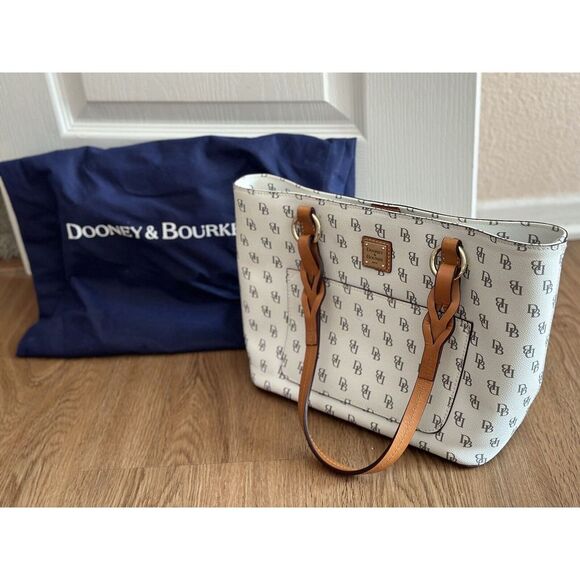 Borsa A Mano Dooney & Bourke Gretta Drawstring: Tracolla Con Coulisse, Colore Bone, 24x16x29 Cm